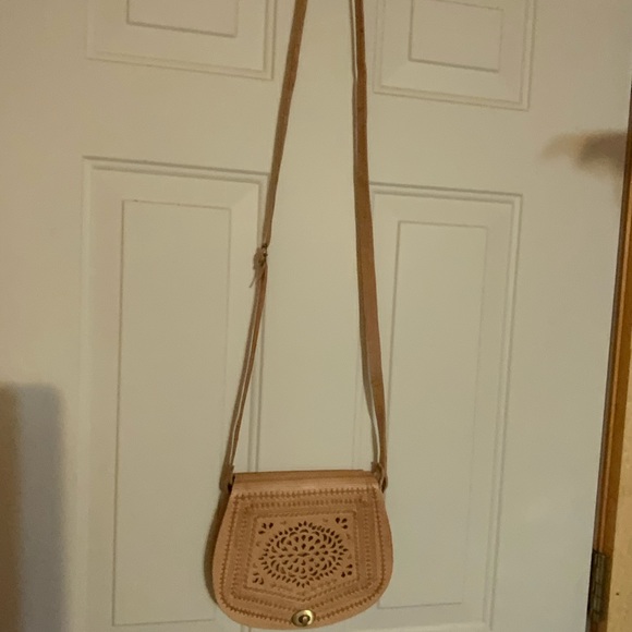 New Spanish Leather Cream 9.25X8”Cross Shoulder Bag adjustable length 2 dividers - Picture 3 of 8